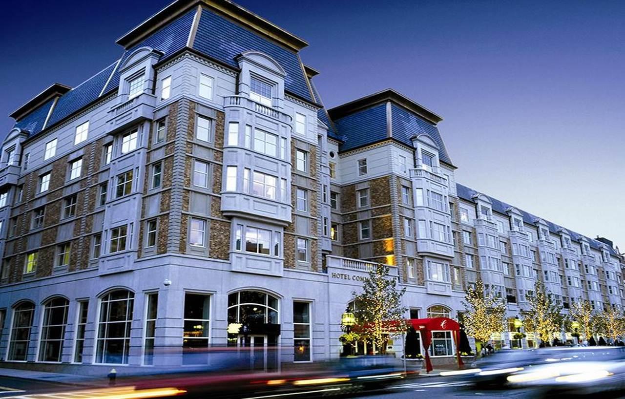 Hotel Commonwealth Boston Eksteriør billede The hotel in 2007