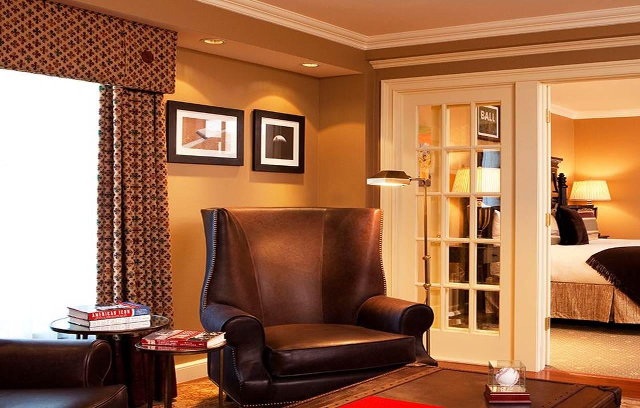 Hotel Commonwealth Boston Eksteriør billede A suite at the hotel